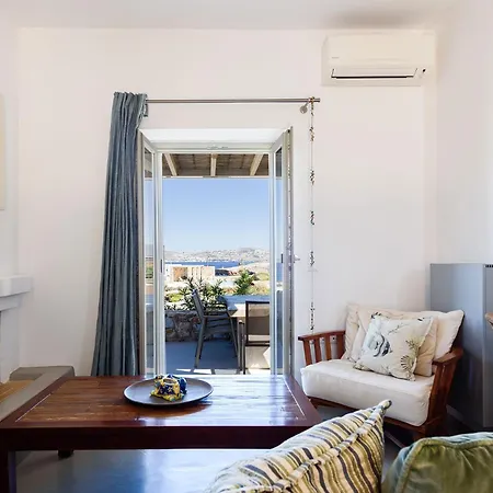 Seaside With Hot Tub, Vineyard, Shared Pool And View 別荘 *