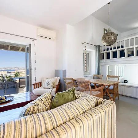 Seaside With Hot Tub, Vineyard, Shared Pool And View 別荘 パロス島