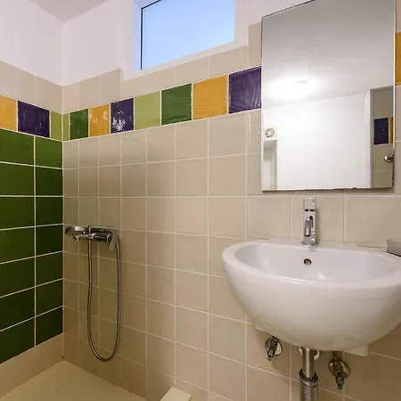 Seaside With Hot Tub, Vineyard, Shared Pool And View * パロス島