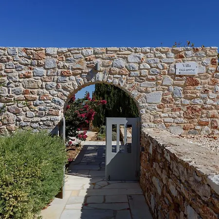 Seaside With Hot Tub, Vineyard, Shared Pool And View * Paro