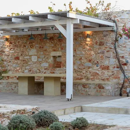 Seaside With Hot Tub, Vineyard, Shared Pool And View Vakantiehuis Páros