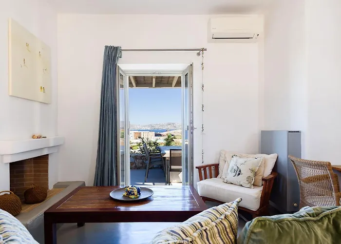 Seaside With Hot Tub, Vineyard, Shared Pool And View Semesterbostad *